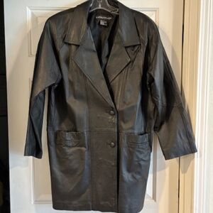 Savannah Large Women Black leather breasted Jacket-Excellent Condition